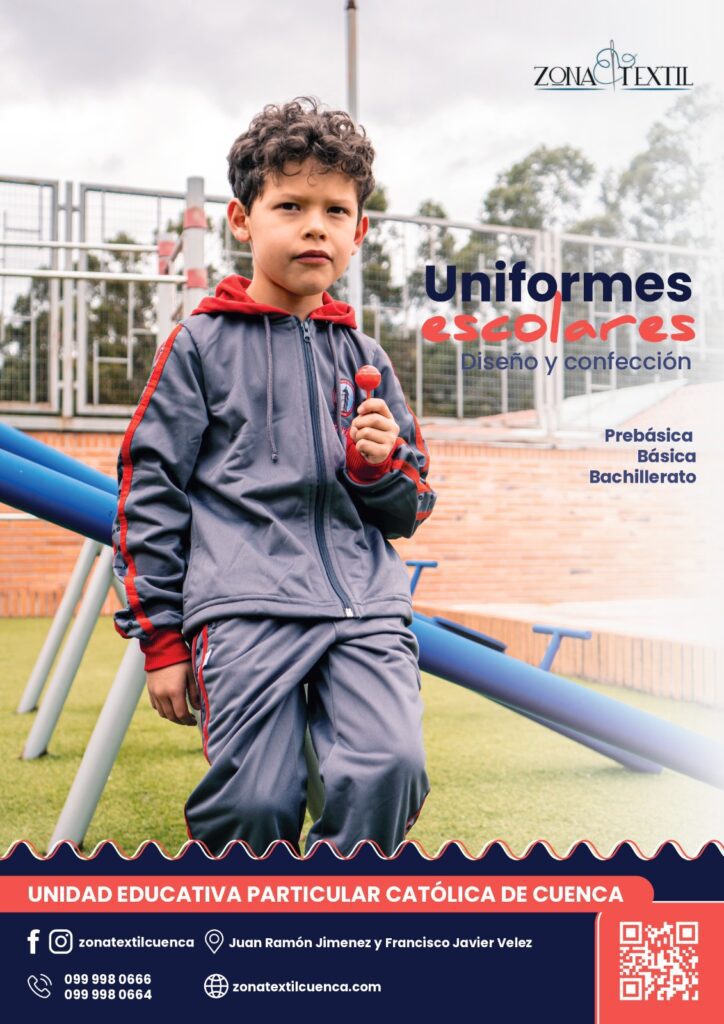 estudiante hombre utilizando el uniforme de cultura física de la unidad educativa católica de cuenca